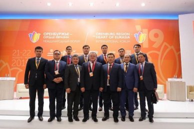 Развитие приграничного сотрудничества Казахстана и России обсудили на форуме в Оренбурге 